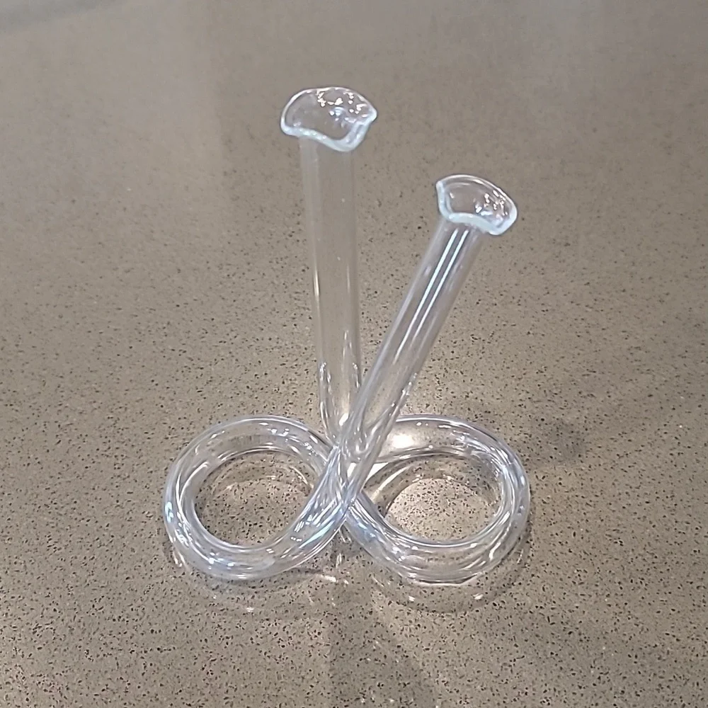 VTG Hand Blown Sculptural Glass Vase Twisted